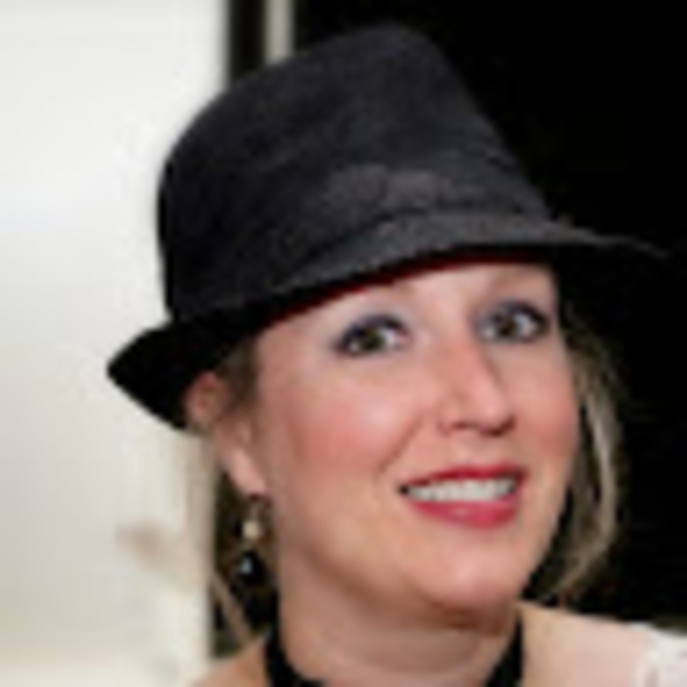 Meet your Posher, Christy